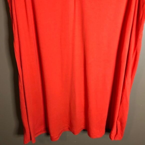 3 for $30! Torrid v-neck ruffle tank top‎ - Picture 8 of 13